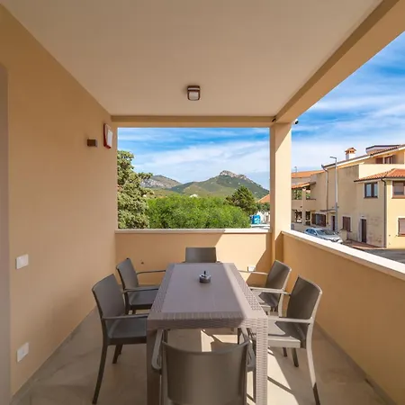 Holiday home Brorent A & L B