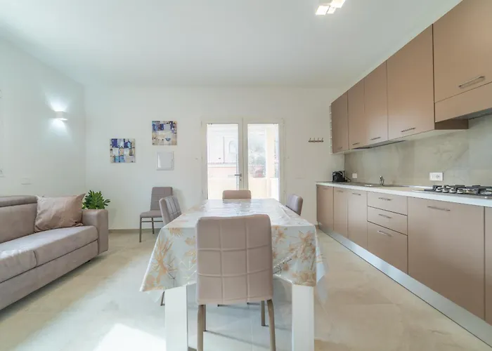 度假居 Brorent A & L B *