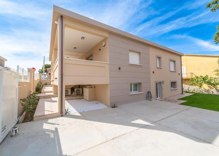 Brorent A & L B * Golfo Aranci