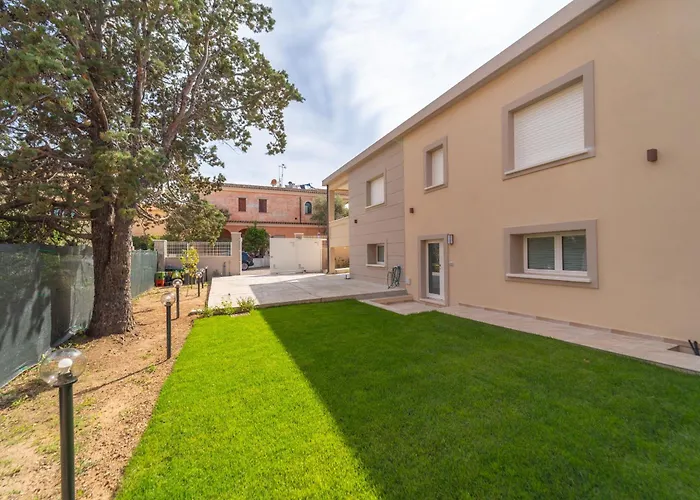 Holiday home Brorent A & L B Golfo Aranci